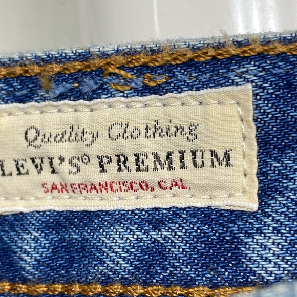 NWT Levi’s Recrafted premium denim icon skirt mid rise button fly womens size 26 - Picture 10 of 15